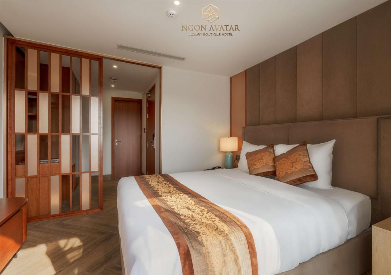 פלייקו Ngon Avatar Hotel מראה חיצוני תמונה