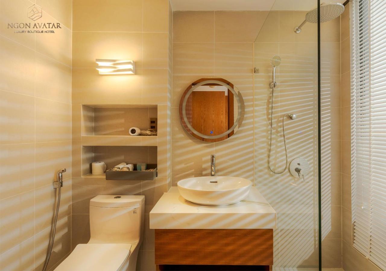 פלייקו Ngon Avatar Hotel מראה חיצוני תמונה